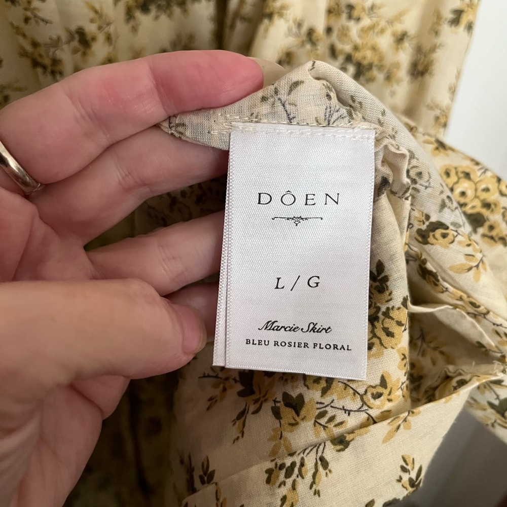 DÔEN NWT Marcie skirt in citron rosier floral - Picture 9 of 16